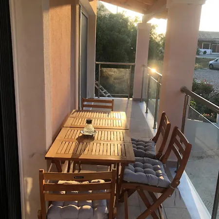 Vaios Apartment *